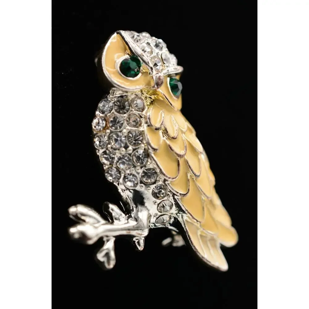 Vintage Owl Pin Brooch Rhinestone Crystal Green Cream Enamel Silver Shiny BinAT